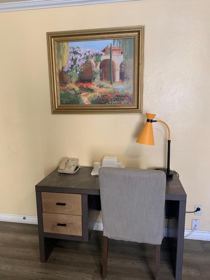 Oasis Inn And Suites Santa Barbara Bagian luar foto