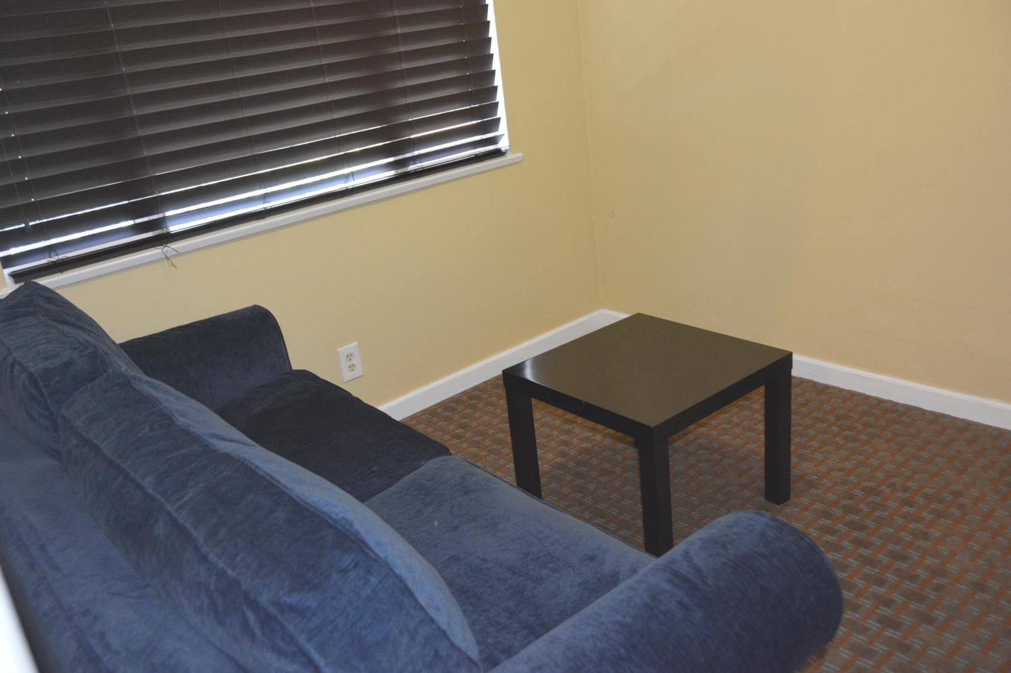 Oasis Inn And Suites Santa Barbara Ruang foto