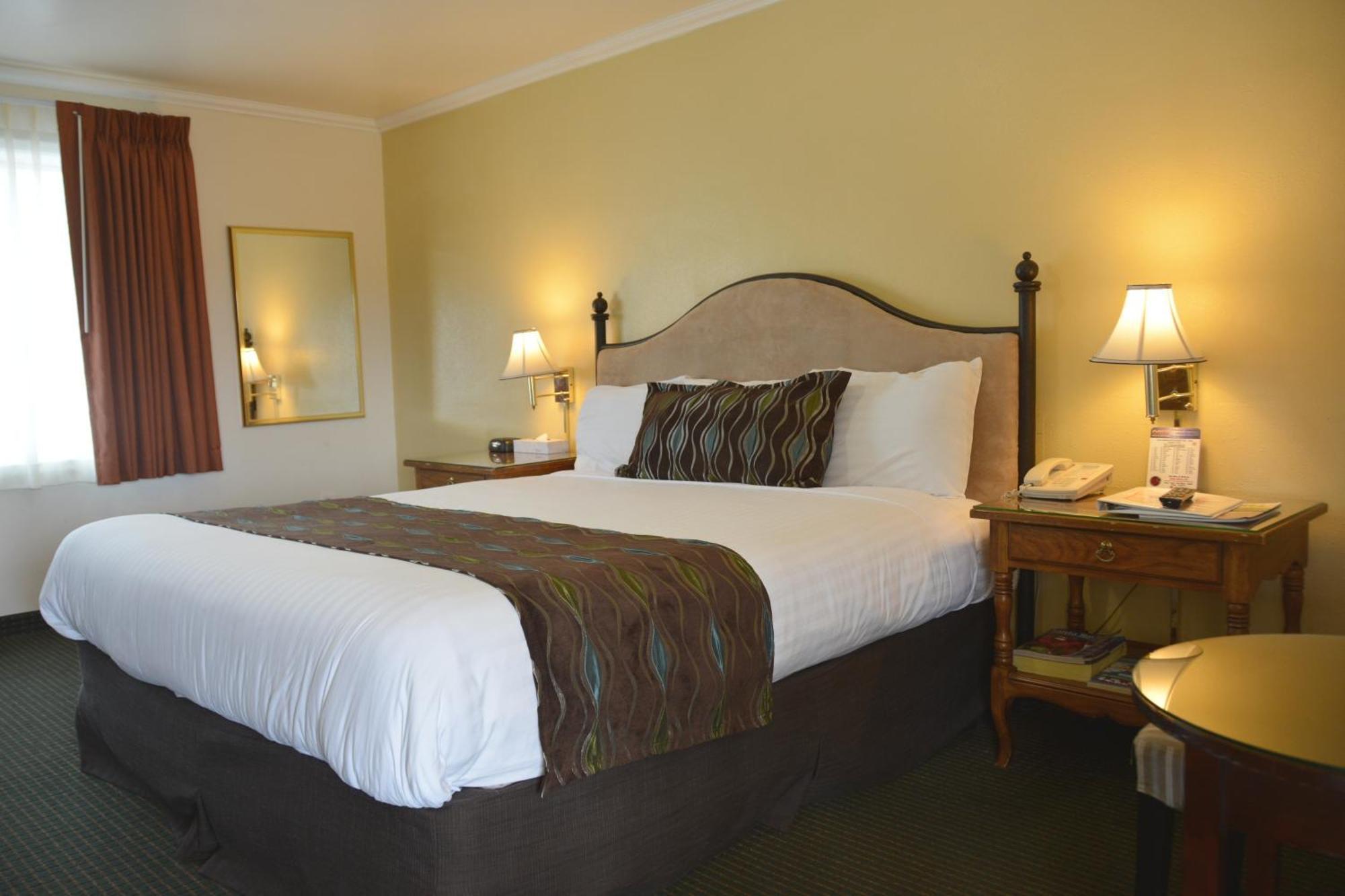 Oasis Inn And Suites Santa Barbara Ruang foto