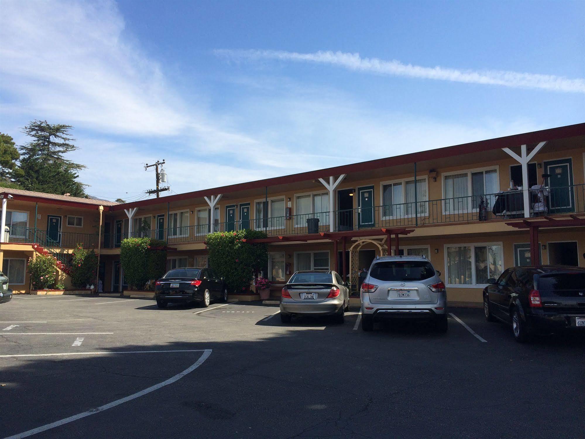 Oasis Inn And Suites Santa Barbara Bagian luar foto